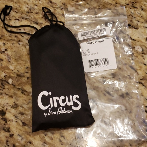 Sam Edelman Circus Black Kitty Cat Sunglasses NWT - Picture 8 of 8